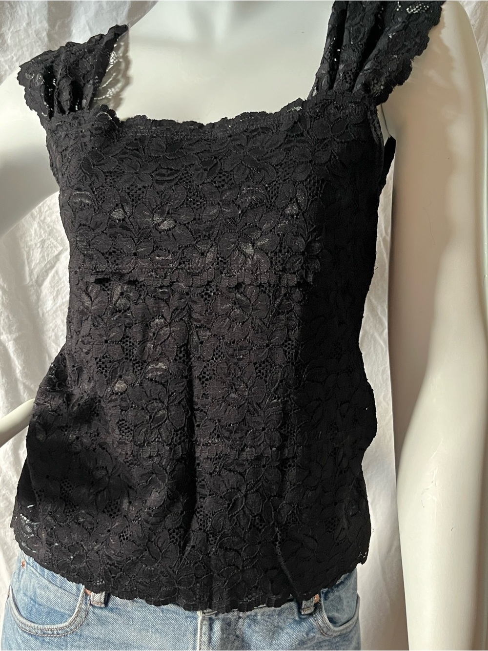 White House Black Market Lined Lace Tank
